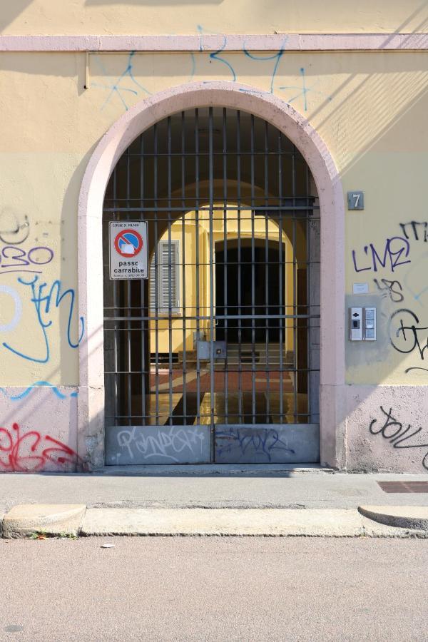 Sant Ambrogio Mansion - Via Olona Lejlighed Milano Eksteriør billede